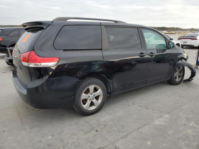 Photo 3 from auction – 2012 TOYOTA SIENNA LE with VIN 5TDKK3DC2CS221948