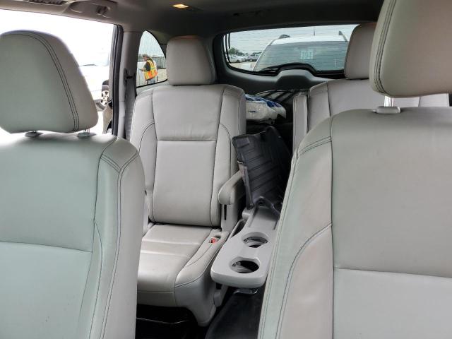 Photo 10 from auction – 2018 TOYOTA HIGHLANDER with VIN 5TDJZRFH5JS532354