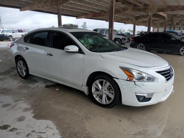 Photo 4 from auction – 2015 NISSAN ALTIMA 2.5 with VIN 1N4AL3AP0FC169523