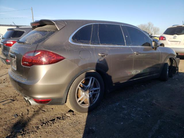 Photo 3 from auction – 2012 PORSCHE CAYENNE TU with VIN WP1AC2A25CLA82042