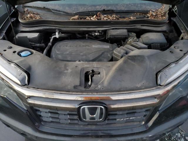 Photo 12 from auction – 2017 HONDA RIDGELINE with VIN 5FPYK3F89HB015757