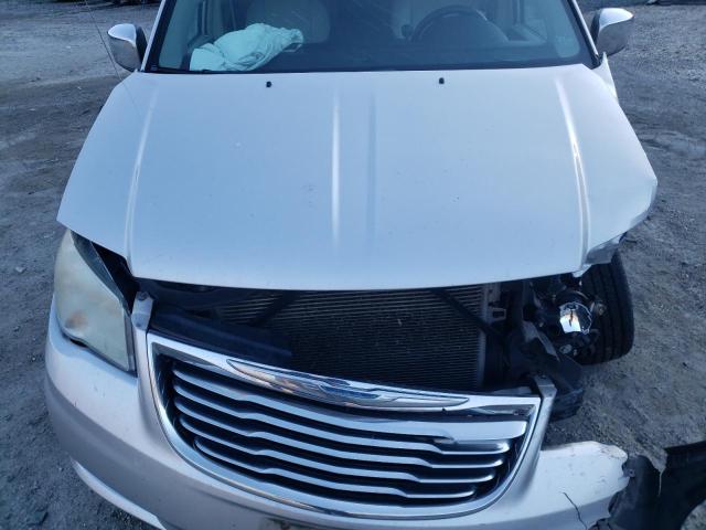 Photo 12 from auction – 2012 CHRYSLER TOWN & COU with VIN 2C4RC1CG4CR151205