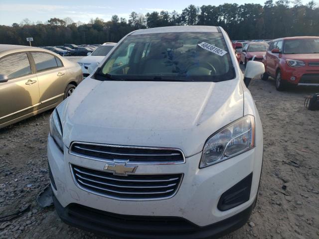 Photo 5 from auction – 2015 CHEVROLET TRAX LS with VIN KL7CJKSB3FB206878