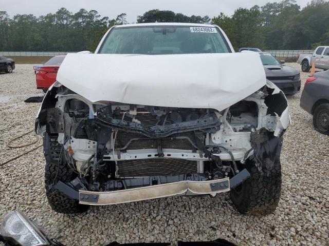 Photo 5 from auction – 2019 TOYOTA 4RUNNER SR with VIN JTEBU5JR8K5630843