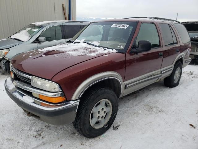 CHEVROLET BLAZER 1998 with VIN 1GNDT13W8W2158721 - Photo from auction
