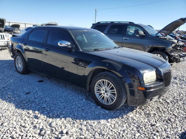 Photo 4 from auction – 2010 CHRYSLER 300 TOURIN with VIN 2C3CA5CV9AH122839