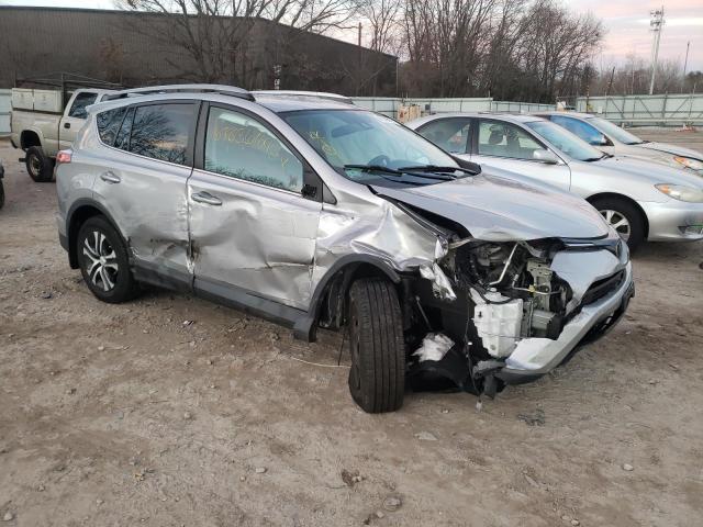 Photo 4 from auction – 2018 TOYOTA RAV4 LE with VIN 2T3BFREV8JW746354