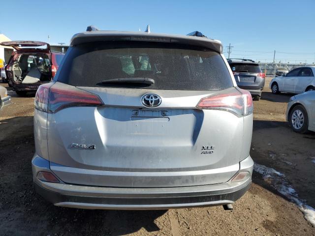 Photo 6 from auction – 2017 TOYOTA RAV4 XLE with VIN 2T3RFREV7HW600956