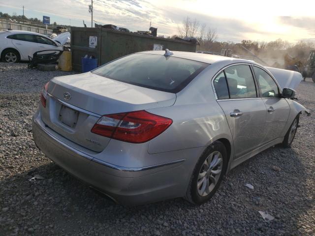 Photo 3 from auction – 2013 HYUNDAI GENESIS 3. with VIN KMHGC4DDXDU244789