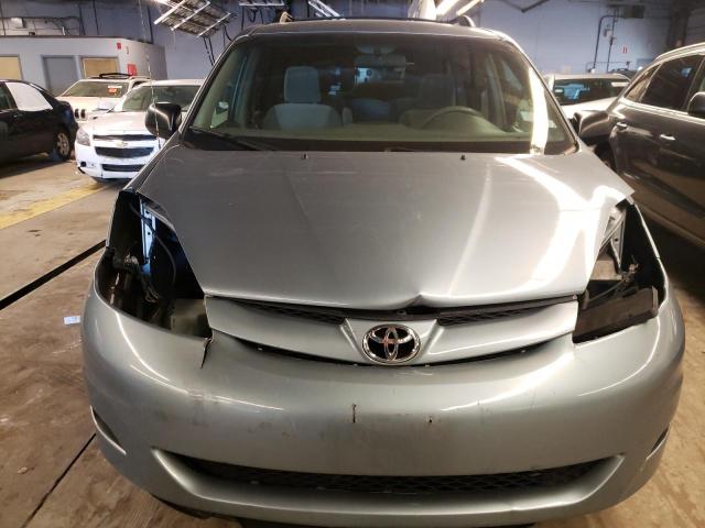 Photo 5 from auction – 2010 TOYOTA SIENNA CE with VIN 5TDKK4CC1AS331684