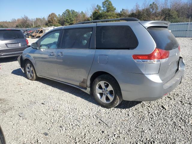 Photo 2 from auction – 2011 TOYOTA SIENNA LE with VIN 5TDKK3DC1BS135545