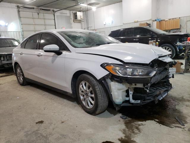 Photo 4 from auction – 2016 FORD FUSION S with VIN 3FA6P0G74GR382347