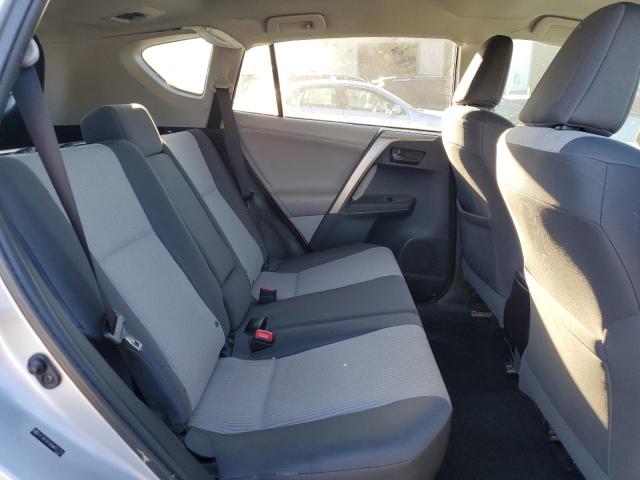 Photo 11 from auction – 2013 TOYOTA RAV4 LE with VIN 2T3BFREV6DW057725