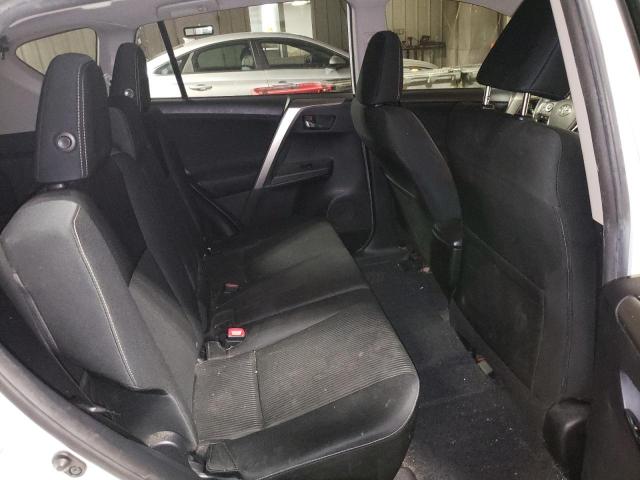 Photo 11 from auction – 2014 TOYOTA RAV4 XLE with VIN JTMRFREVXEJ012740
