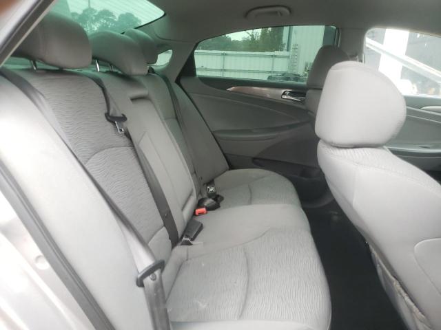 Photo 10 from auction – 2013 HYUNDAI SONATA HYB with VIN KMHEC4A41DA088025