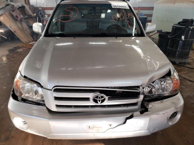 Photo 5 from auction – 2005 TOYOTA HIGHLANDER with VIN JTEEP21AX50092550