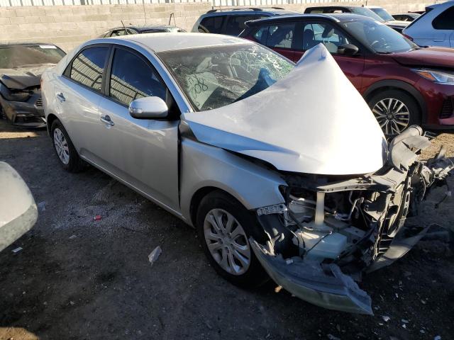 Zdjęcie 4 z aukcji – 2010 KIA FORTE EX z VIN KNAFU4A28A5060504