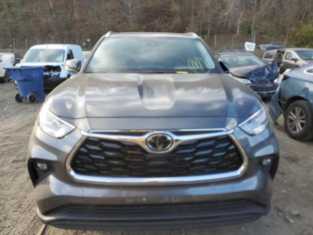 Photo 5 from auction – 2021 TOYOTA HIGHLANDER with VIN 5TDDZRBH4MS525984