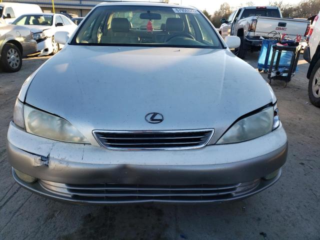 Photo 5 from auction – 1998 LEXUS ES 300 with VIN JT8BF28G3W5021553