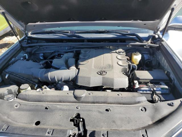 Photo 12 from auction – 2018 TOYOTA 4RUNNER SR with VIN JTEZU5JRXJ5170081