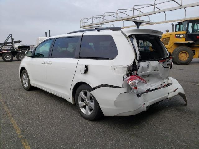 Photo 2 from auction – 2017 TOYOTA SIENNA LE with VIN 5TDKZ3DC1HS862107