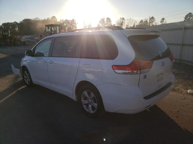 Photo 2 from auction – 2013 TOYOTA SIENNA LE with VIN 5TDKK3DC8DS310554