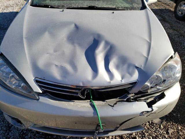 Photo 11 from auction – 2006 TOYOTA CAMRY LE with VIN 4T1BE30K76U741496