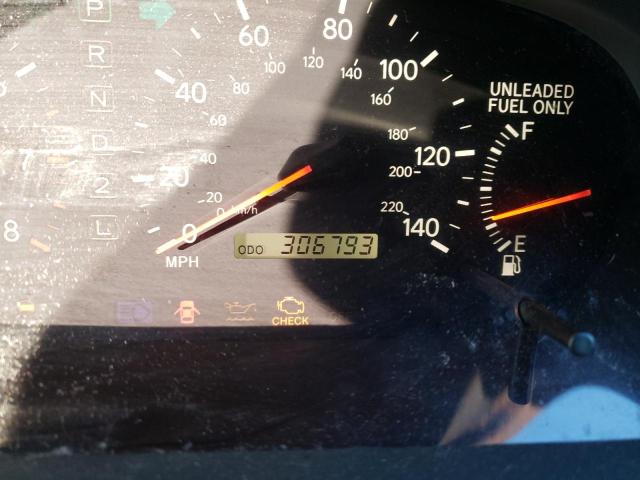 Photo 9 from auction – 1998 LEXUS ES 300 with VIN JT8BF28G3W5021553