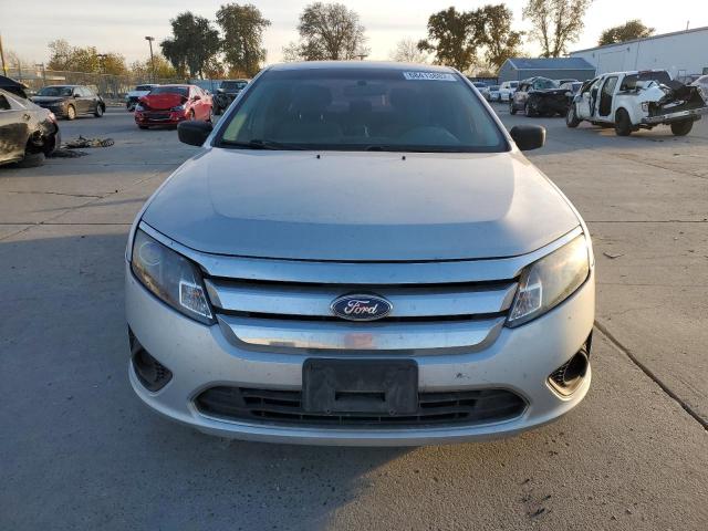 Photo 5 from auction – 2011 FORD FUSION S with VIN 3FAHP0GA1BR144775