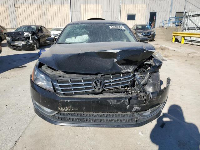 Photo 5 from auction – 2015 VOLKSWAGEN PASSAT SEL with VIN 1VWCS7A36FC075279