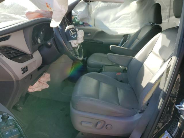 Photo 7 from auction – 2018 TOYOTA SIENNA XLE with VIN 5TDDZ3DC9JS196418
