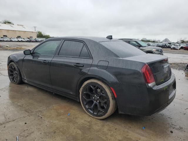 Photo 2 from auction – 2019 CHRYSLER 300 S with VIN 2C3CCABG6KH524051