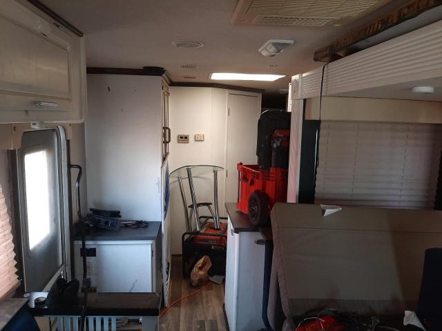 Photo 6 from auction – 1999 FORD F550 SUPER with VIN 3FCNF53S7XJA10239