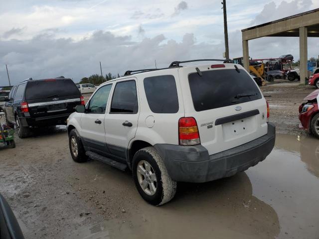Photo 2 from auction – 2005 FORD ESCAPE XLT with VIN 1FMYU93165KA05176