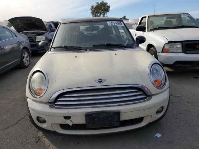 Photo 5 from auction – 2010 MINI COOPER with VIN WMWMF3C59ATU76706