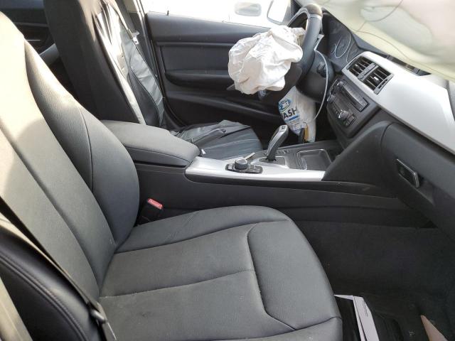 Photo 5 from auction – 2014 BMW 320 I with VIN WBA3B1G51ENS79383