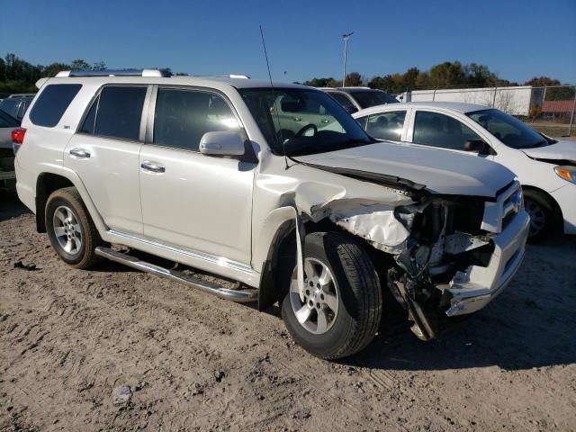 Foto 4 de la subasta – 2013 TOYOTA 4RUNNER SR con VIN JTEZU5JR2D5048612