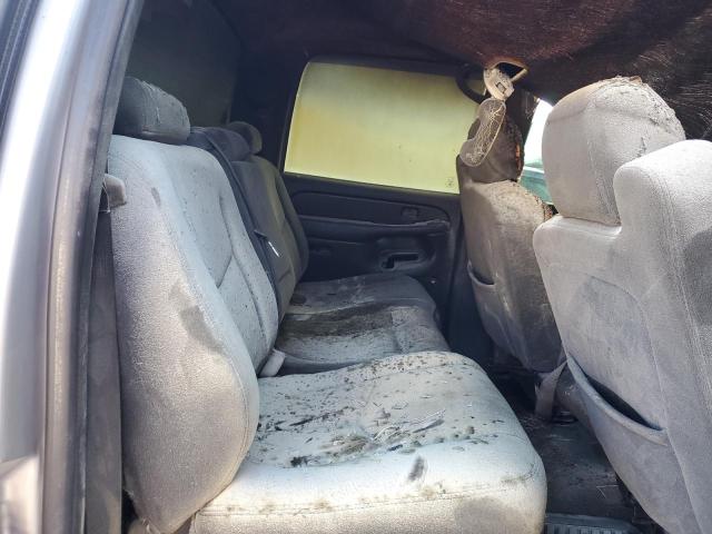 Photo 10 from auction – 2004 CHEVROLET SILVERADO with VIN 2GCEK13TX41329732