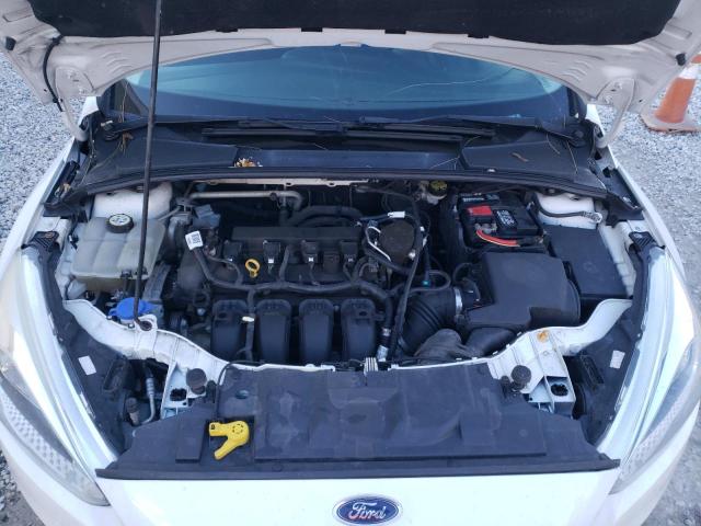 Photo 11 from auction – 2016 FORD FOCUS with VIN 1FADP3E27GL250147