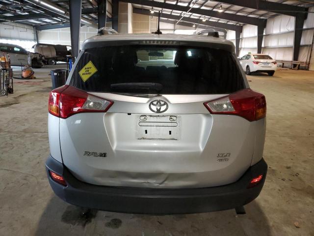 Photo 6 from auction – 2015 TOYOTA RAV4 XLE with VIN 2T3RFREVXFW398868