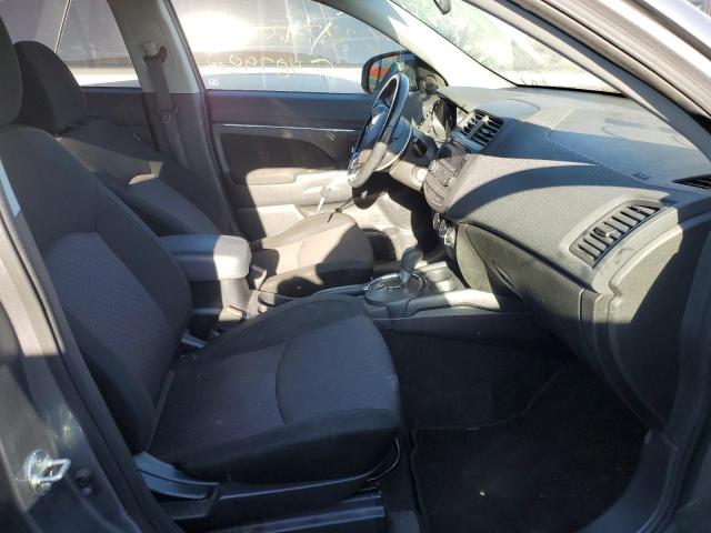 Photo 5 from auction – 2017 MITSUBISHI OUTLANDER with VIN JA4AP3AU8HZ070866