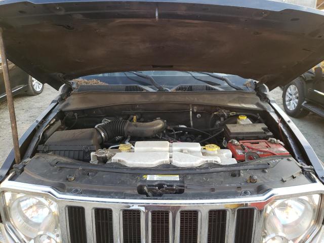 Photo 12 from auction – 2008 JEEP LIBERTY SP with VIN 1J8GN28K98W194014