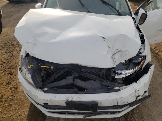 Photo 11 from auction – 2017 VOLKSWAGEN JETTA S with VIN 3VW2B7AJ8HM339582