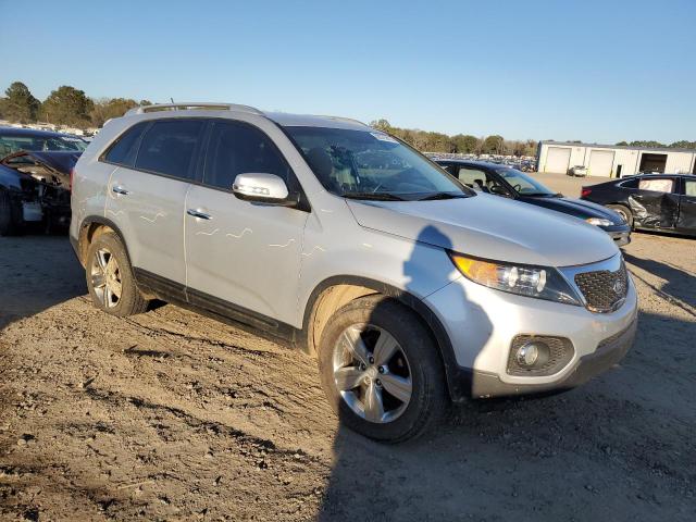 Photo 4 from auction – 2013 KIA SORENTO EX with VIN 5XYKU4A62DG355422