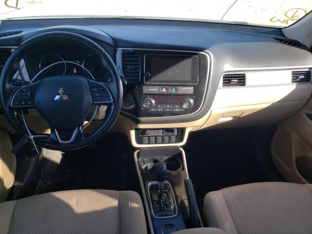 Photo 8 from auction – 2018 MITSUBISHI OUTLANDER with VIN JA4AD3A39JZ022833
