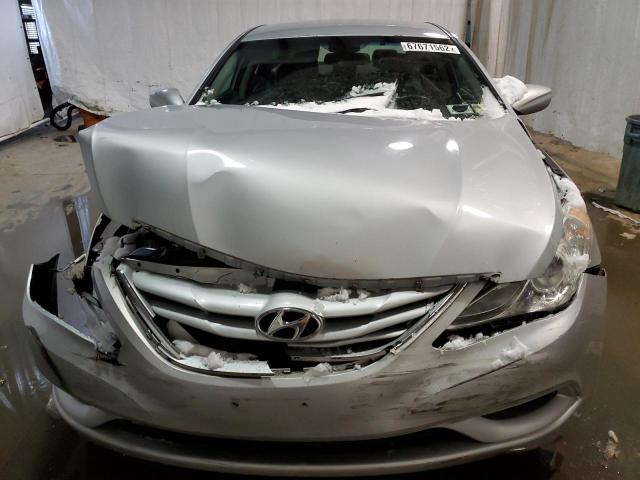 Photo 11 from auction – 2011 HYUNDAI SONATA GLS with VIN 5NPEB4AC9BH016428