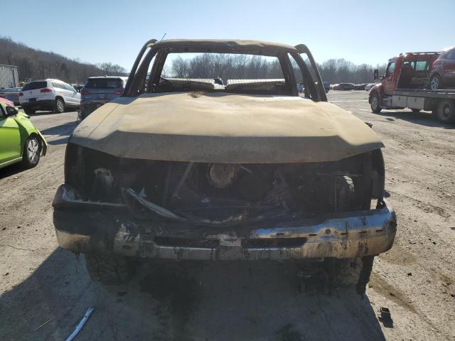 Zdjęcie 5 z aukcji – 2003 CHEVROLET SILVERADO z VIN 1GCEK14V63Z234901