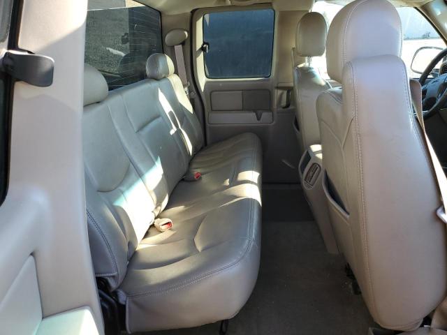 Photo 10 from auction – 2005 GMC NEW SIERRA with VIN 2GTEK19B751345533