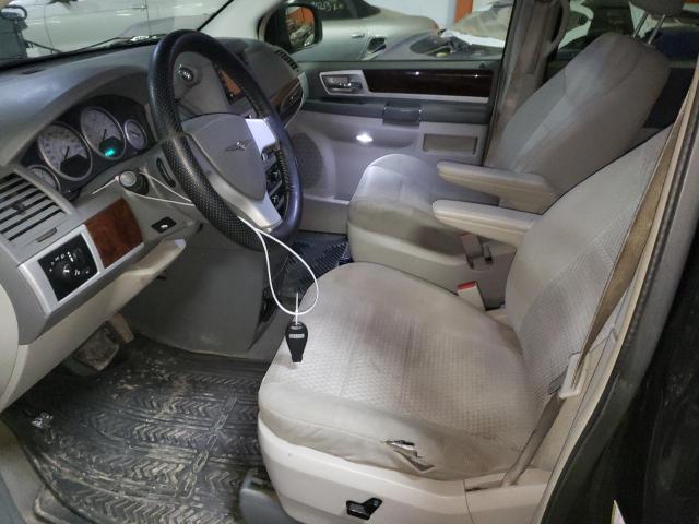 Photo 7 from auction – 2009 CHRYSLER TOWN & COU with VIN 2A8HR54X79R701546