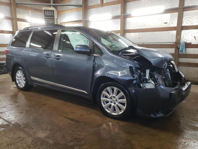 Photo 4 from auction – 2017 TOYOTA SIENNA LE with VIN 5TDJZ3DC6HS163390
